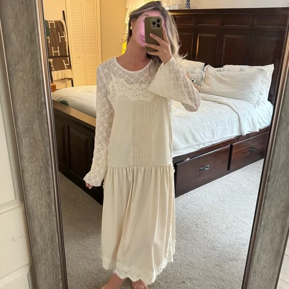 Ivory Lace Camisole Dress - Picture 11 of 16